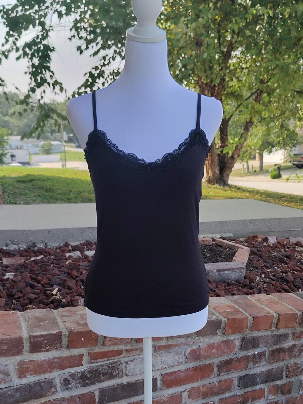 Apostrophe Stretch Black Lacey Fitted Spaghetti Straps Top Size M Y2K Whimsigoth - Picture 2 of 12